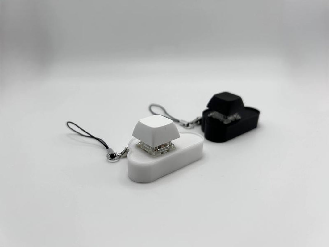 1 Key Mechanical Keyboard Cloud Keychain