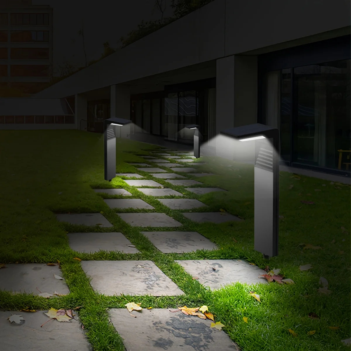 Solar Powered Waterproof LED Light for Yard Walkway 